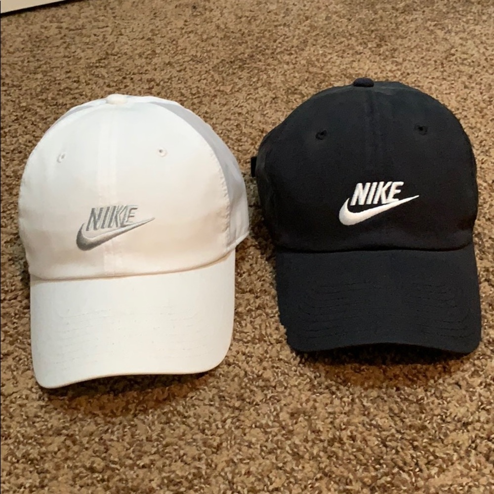 Bundle of brand new adjustable Nike hats